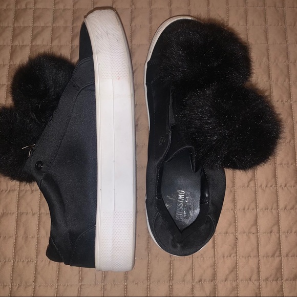 Mossimo sneakers - Picture 1 of 4